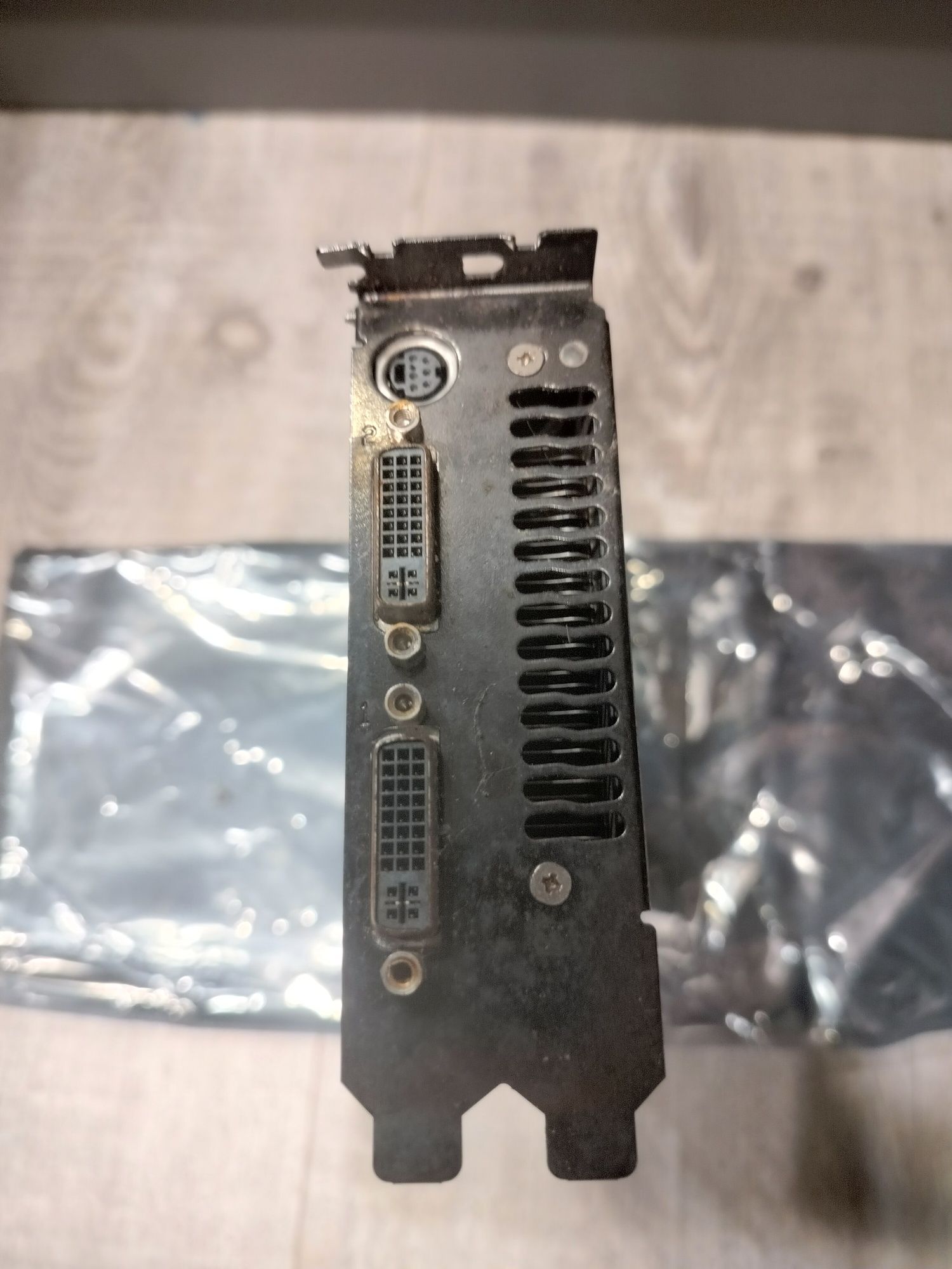 Karta graficzna MSI n9800gtx stan nieznany