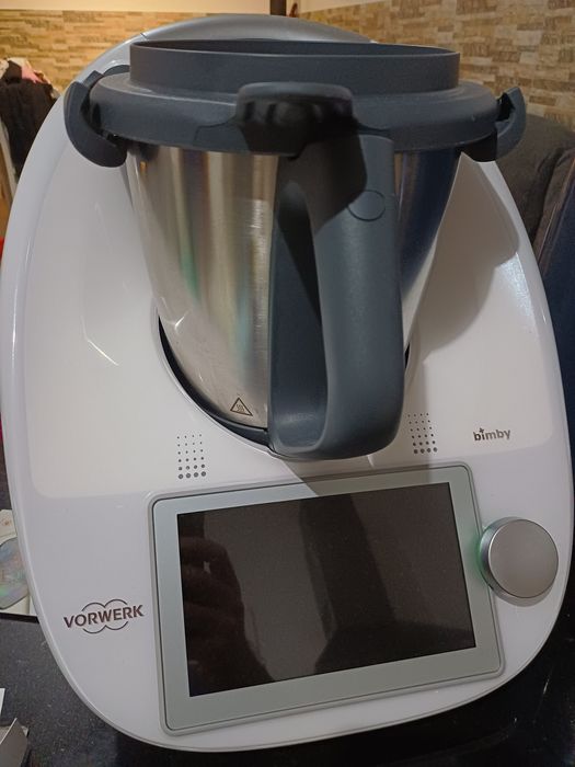 Bimby com acessórios