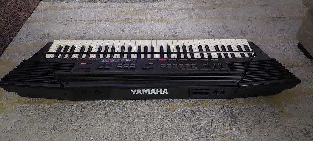 Icónico Teclado Yamaha PSR-37 MIDI DASSystem, como novo