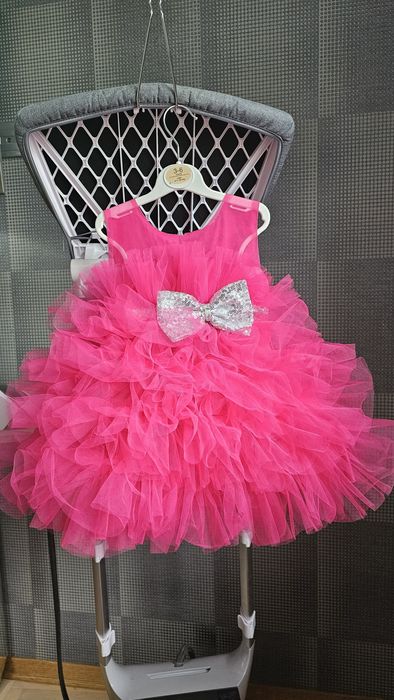 Супер пишна дитяча рожева персикова малинова сукня на 1 2 3 4 5 р