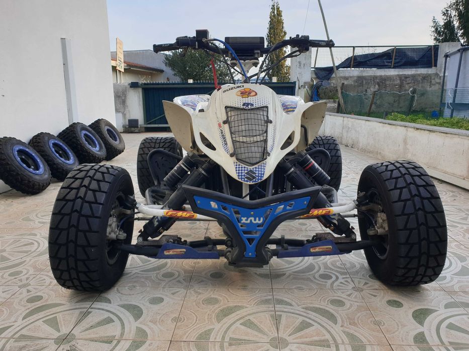 Moto 4 LTZ 400 matriculada ano 2006