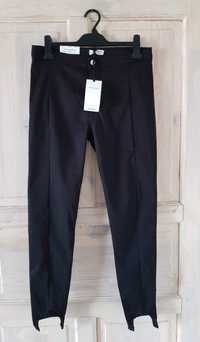 Czarne spodnie L Zara