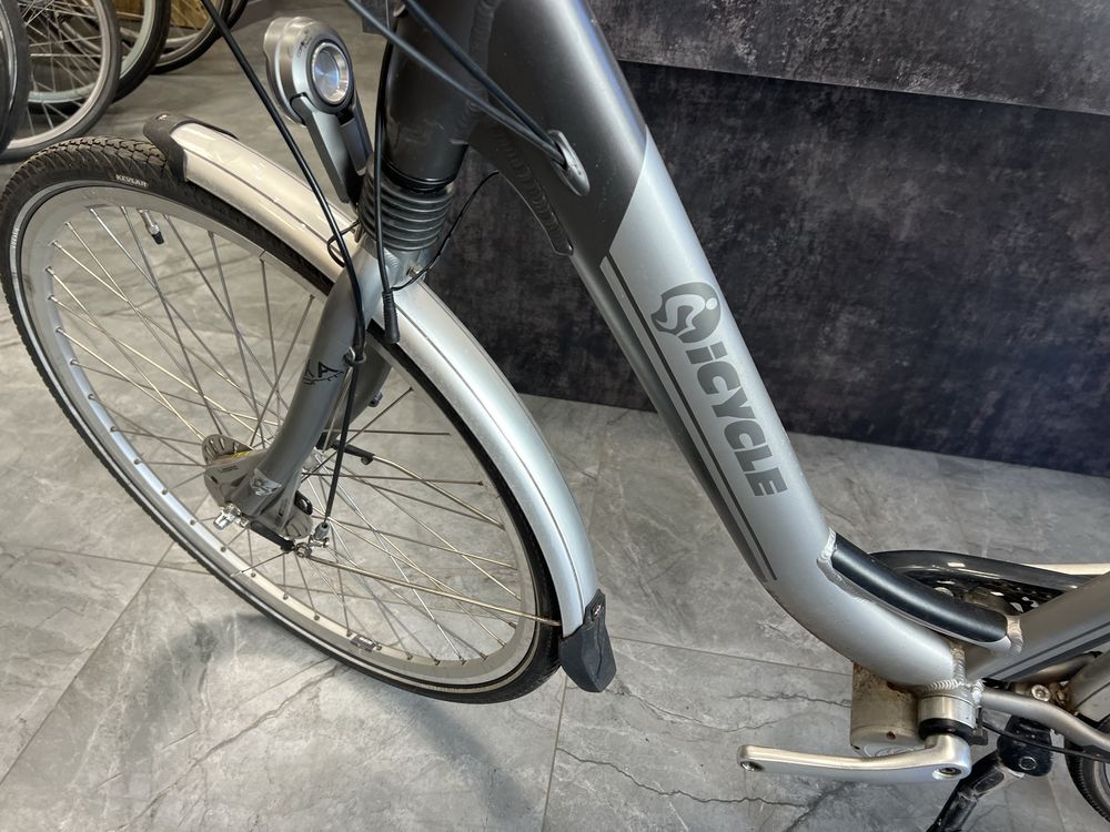 Rower elektryczny ICYCLE 36v z silnikiem centralnym na części