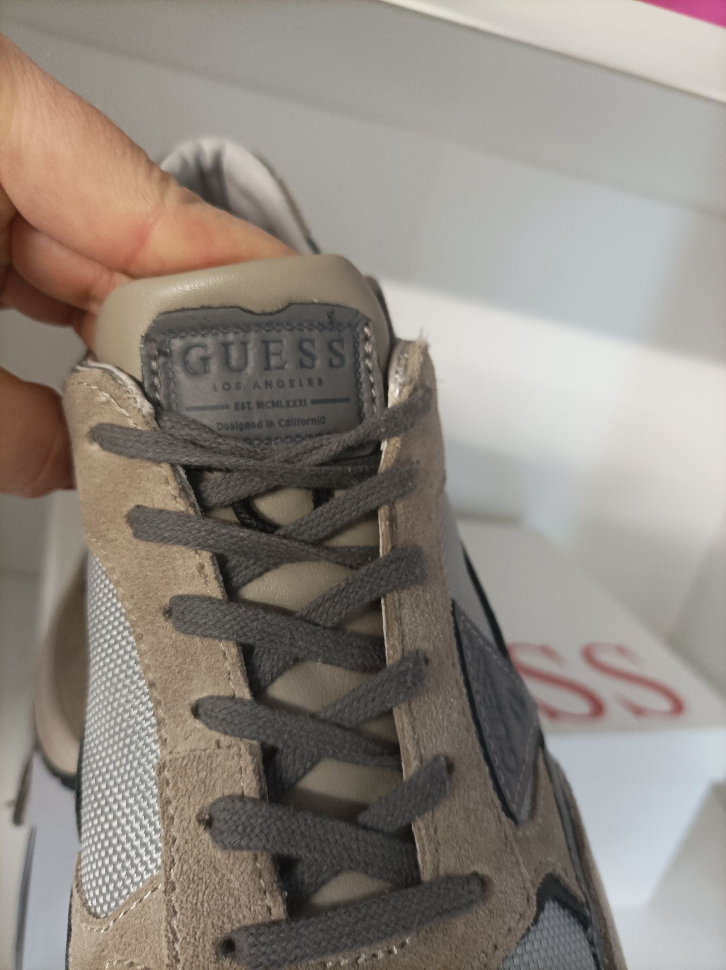 Sneakersy Guess rozmiar 41