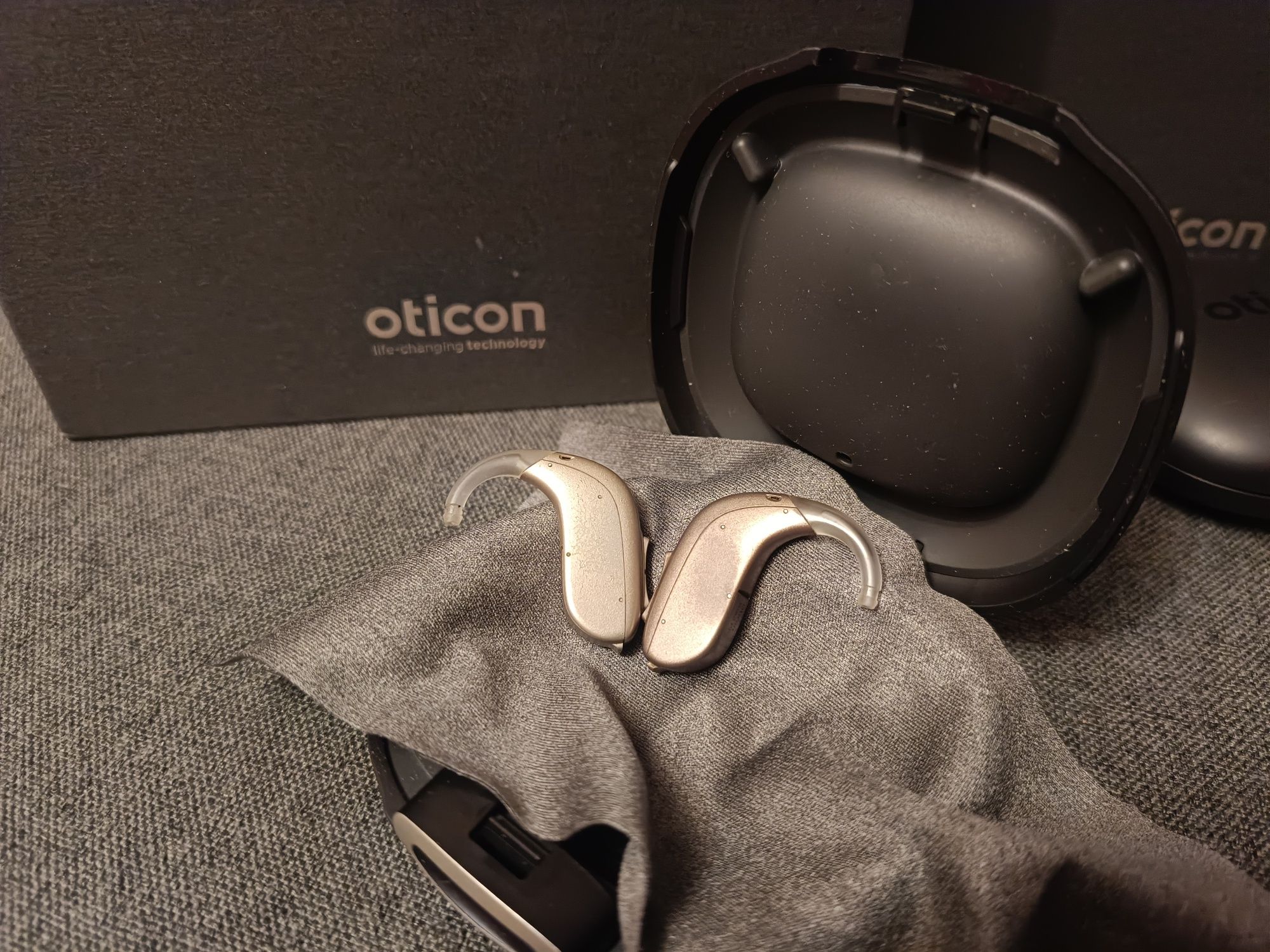 Слуховые аппараты Oticon Ria 2 BTE PP