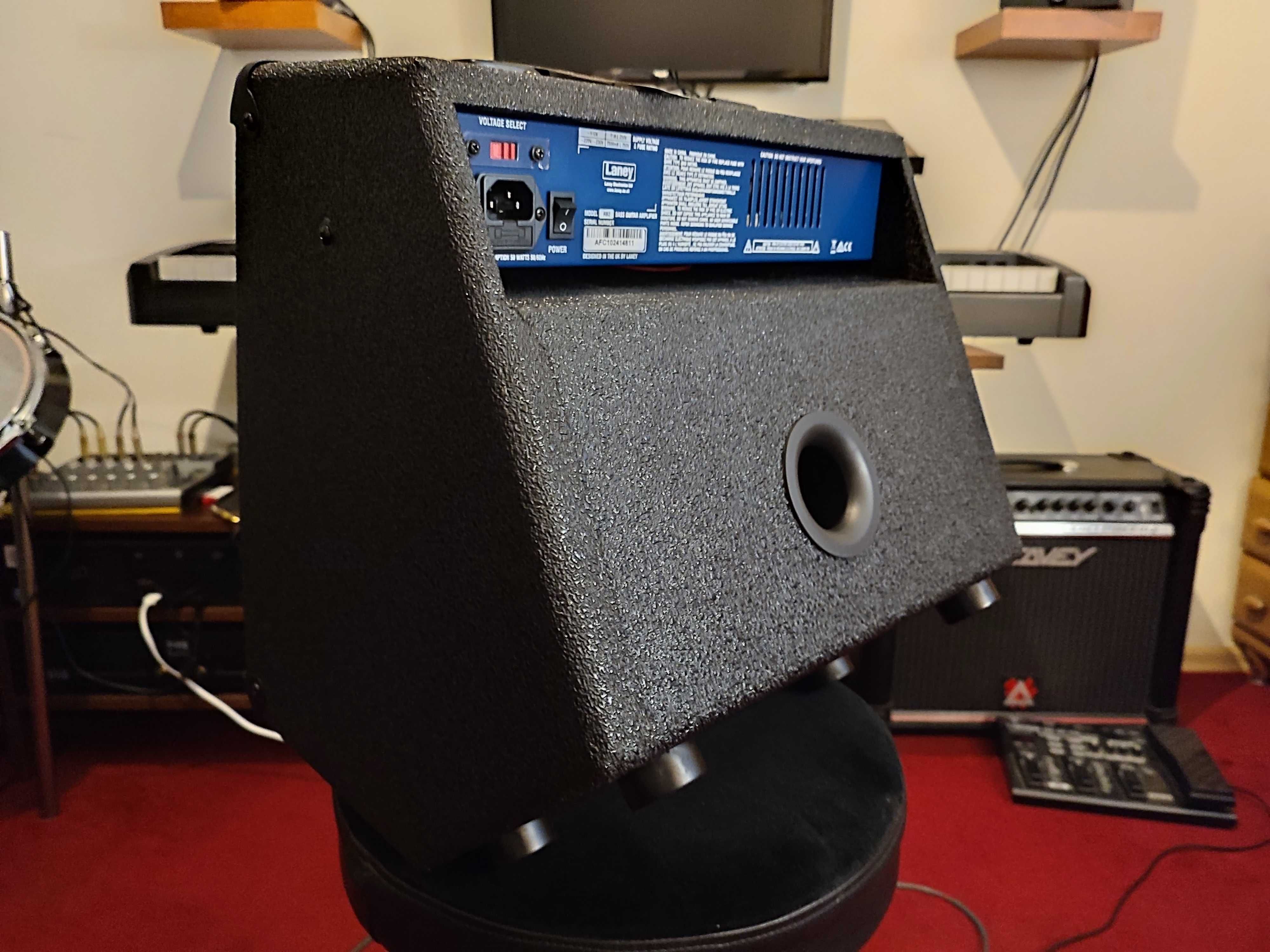 Combo bass, wzmacniacz Laney RB2