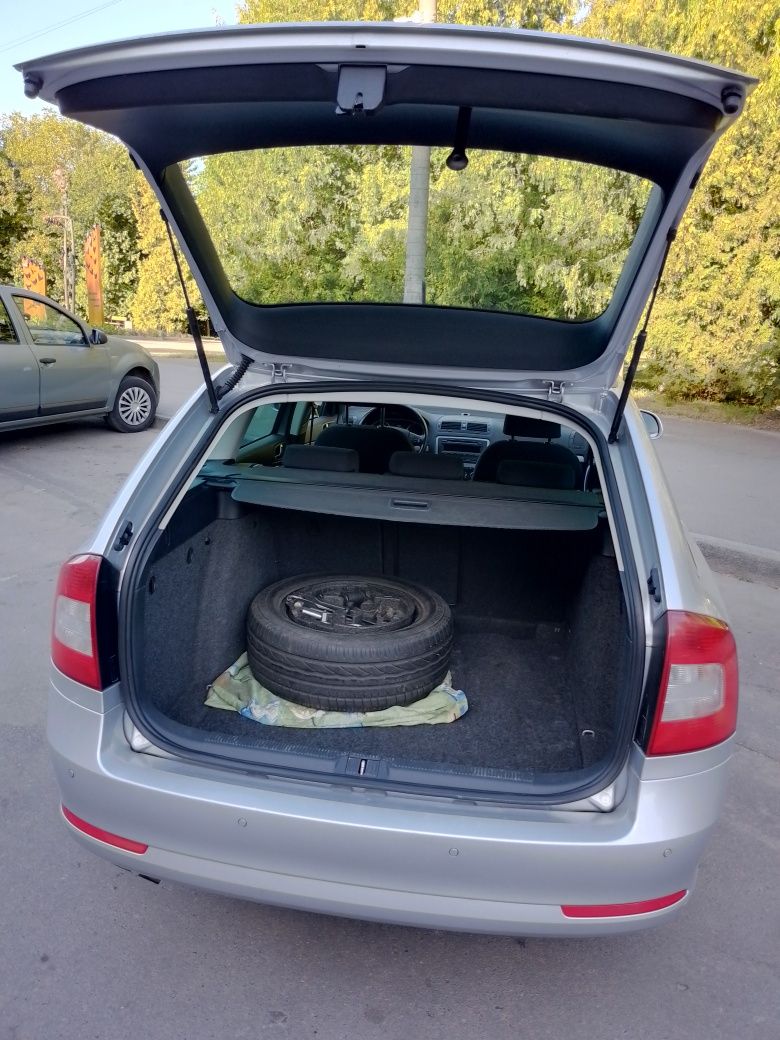 Skoda Octavia 2012, 1.4tsi, 90 kwt, газ