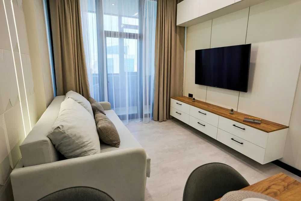 Дизайнерська 2-к. кв. пр. Берестейський, 11! ЖК Манхеттен, 54 м2 КПІ