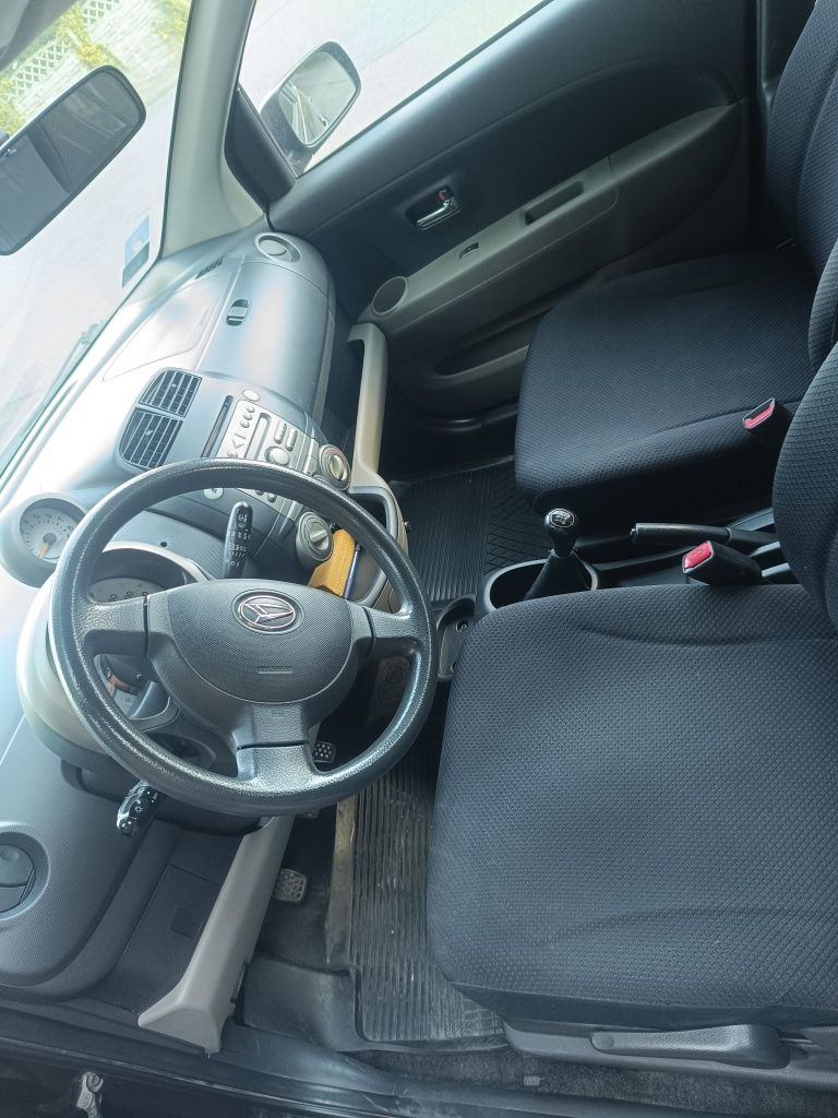 Daihatsu Sirion 1.3 benzyna prywatnie