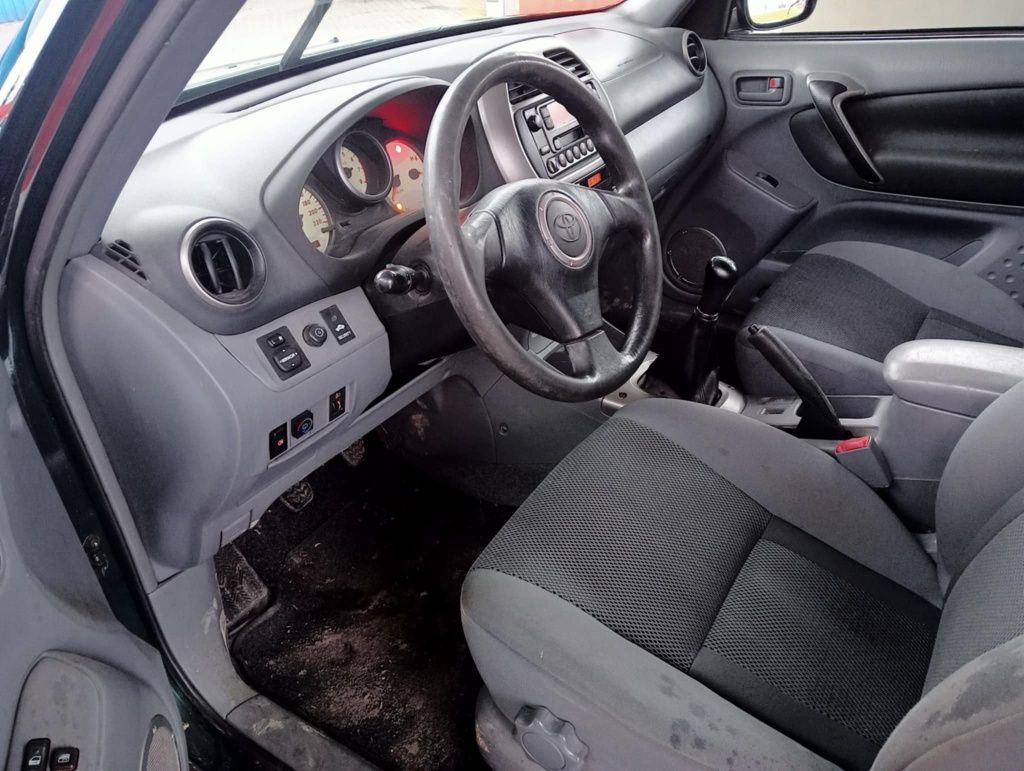 Sprzedam Toyotę Rav4