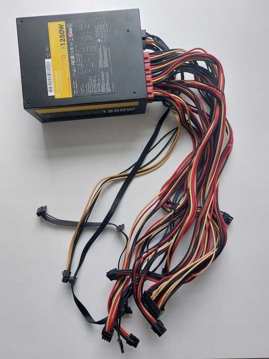Zasilacz Thermaltake Toughpower DPS G RGB 1250W Titanium