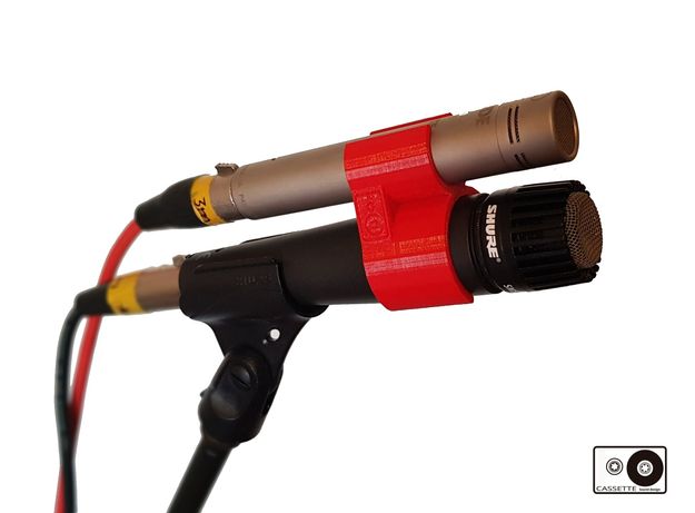 Adaptador para colocar 2 microfones em paralelo dinâmico e condensador