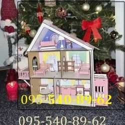 Дерев`яний  будиночок для кукол LOLз з   меблями та рухомим ліфтом