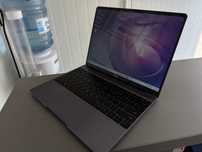 Huawei Matebook 13 8GB RAM AMD Ryzen