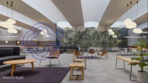 Armazém 1728m2 com  frente de loja , Rua Pedro Hispano, Porto