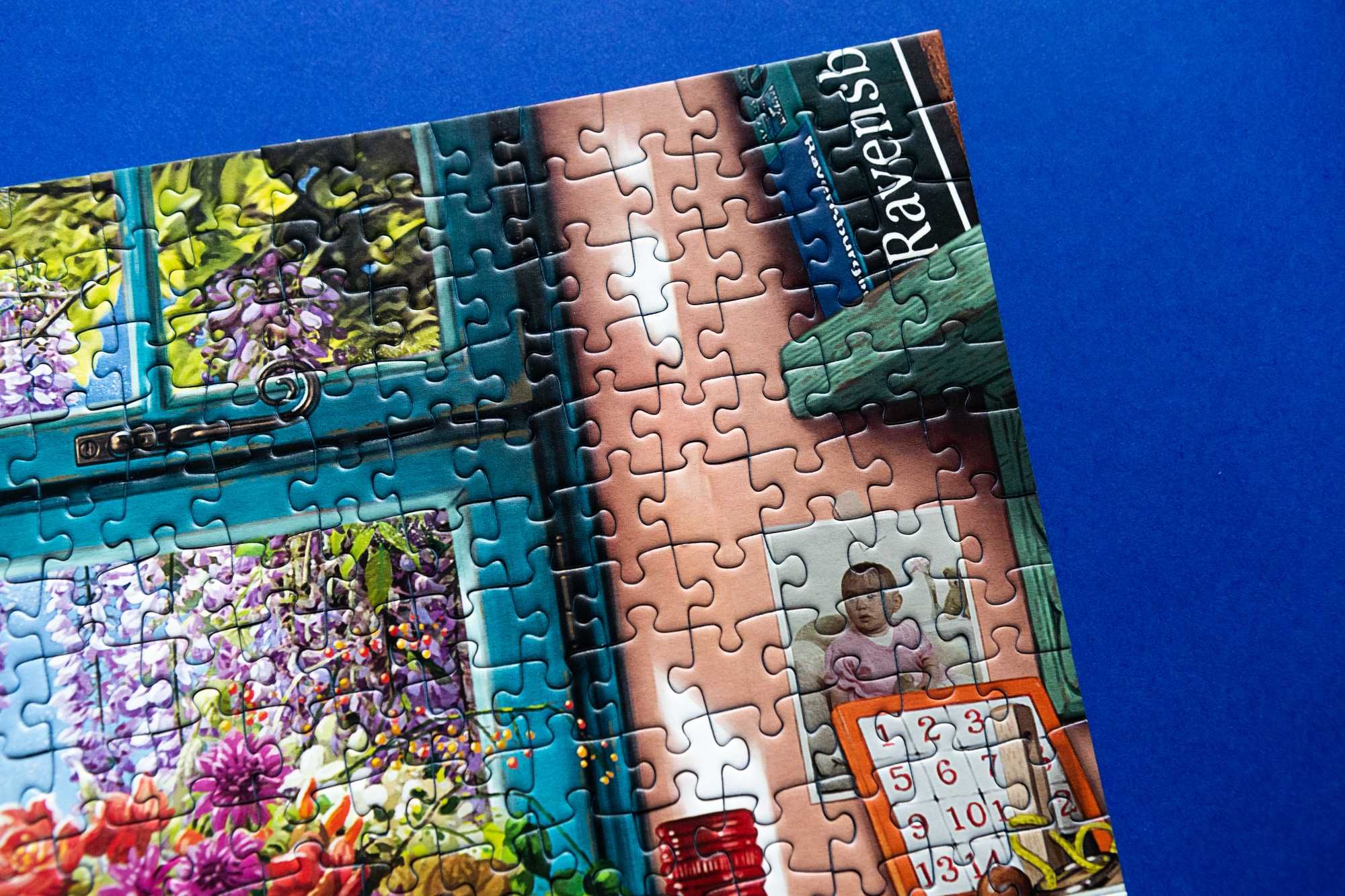 Puzzle Ravensburger The Puzzler's Deck 1000 el kompl koty widok