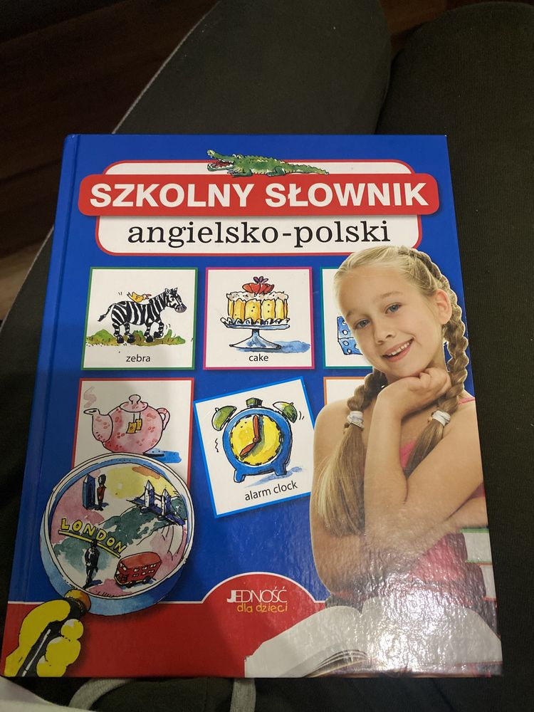 Szkolny Słownik angielsko polski dla klas 1-3