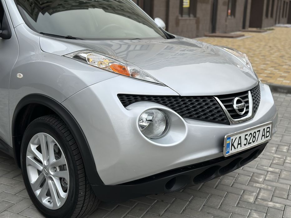 Продам Nissan Juke 2012 год Автомат