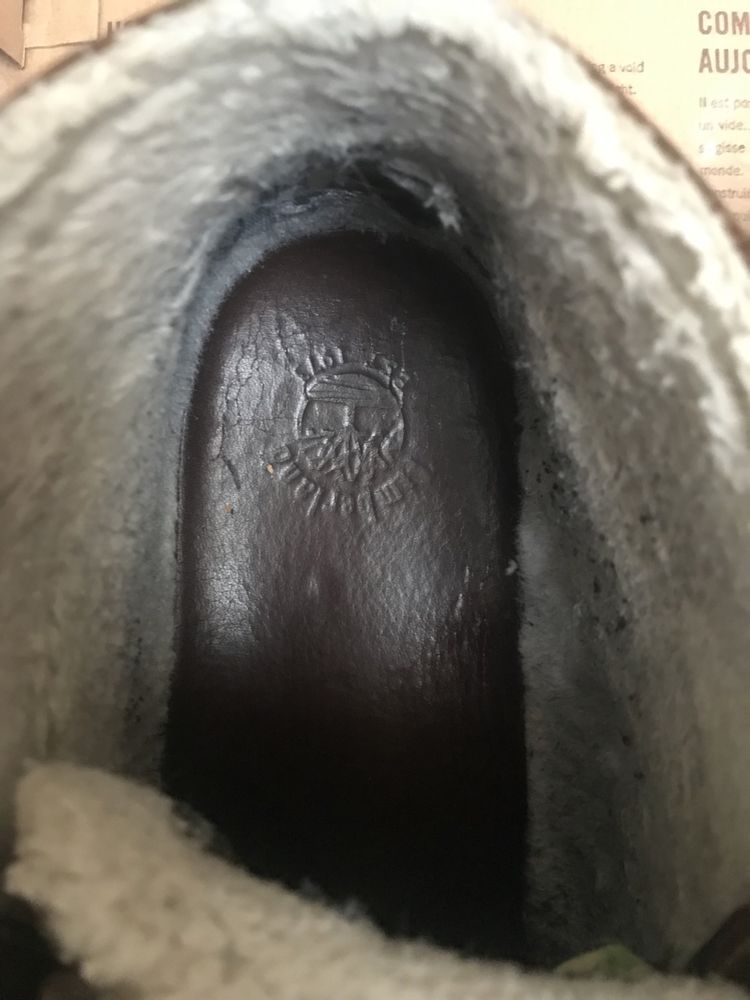 Продам зимние ботинки Timberland
