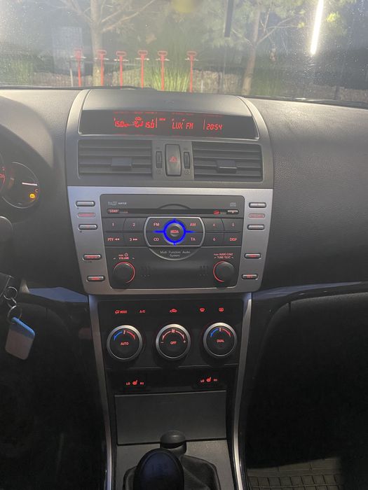 Продам Mazda 6 2010 1.8