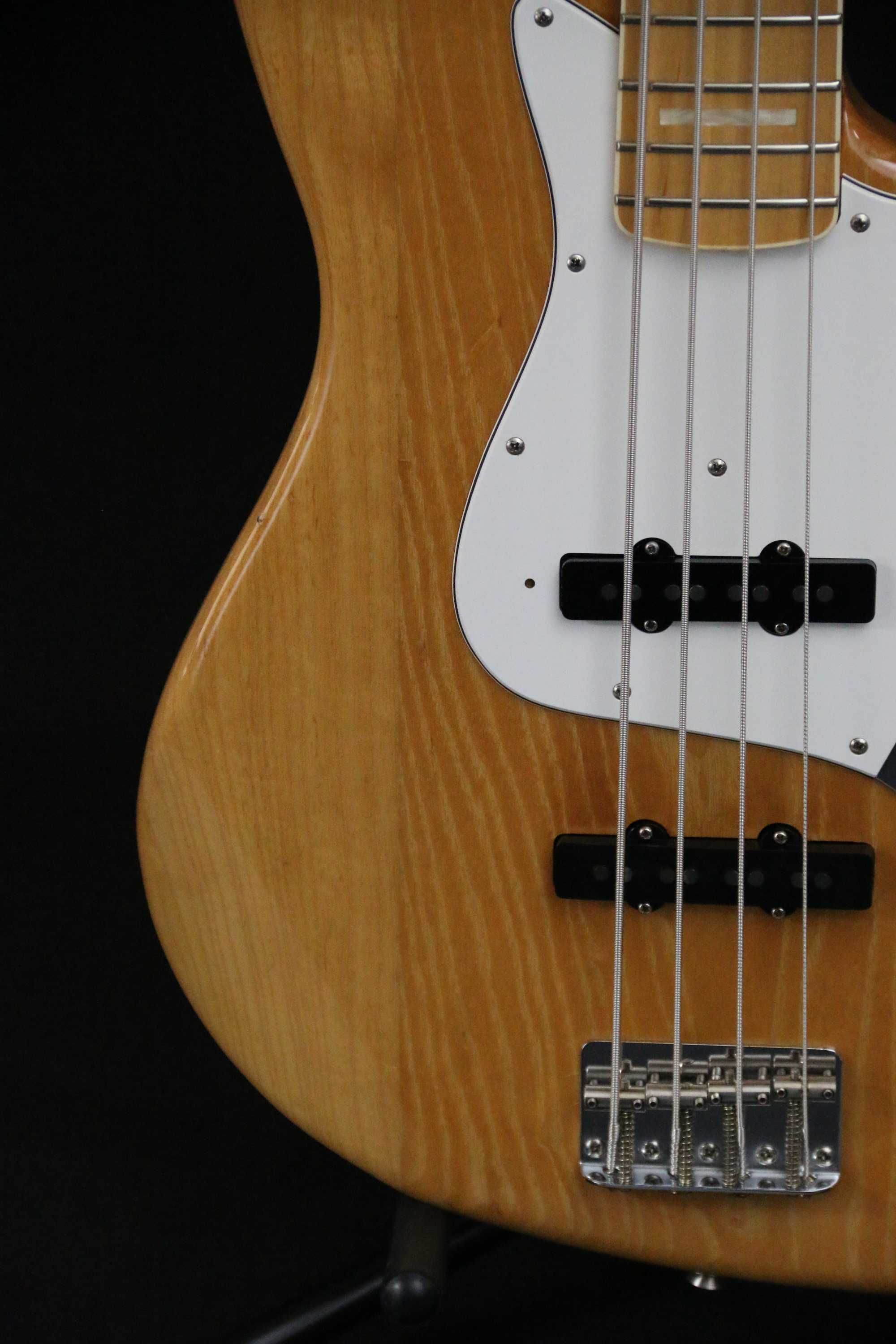 Fender Jazz Bass  75 Reissue Natural Japan