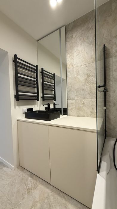 Продам 1 кім Подол Плаза вид на Андріївську церкву