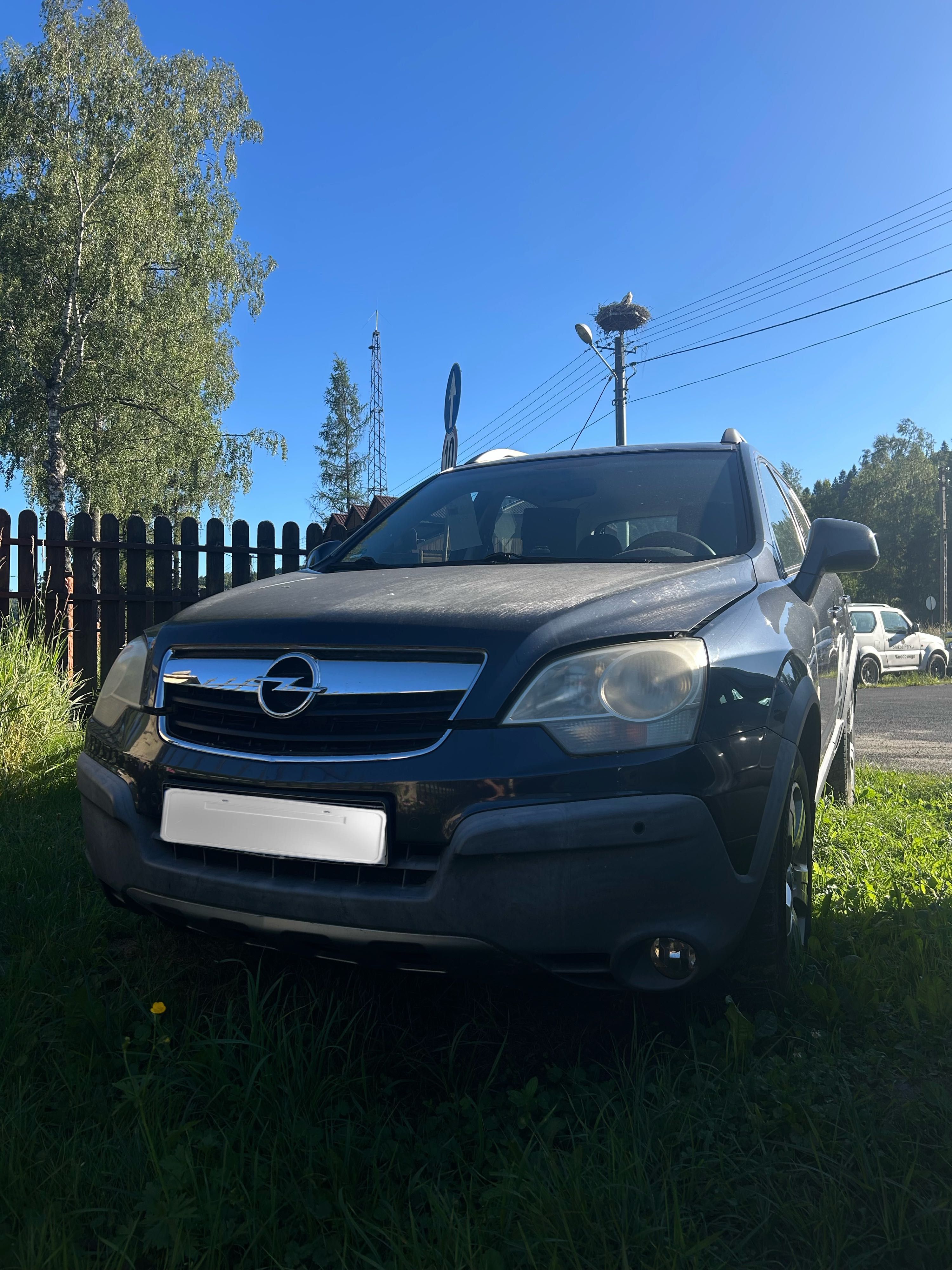 Opel antara 4x4 samochód