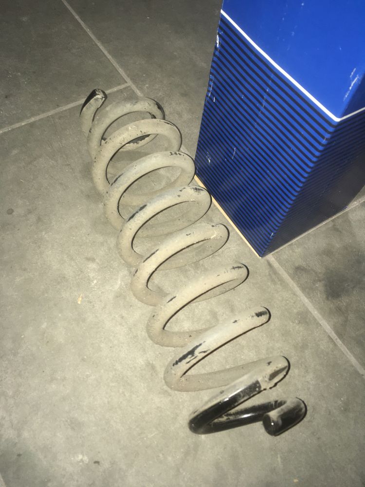Molas traseiras BMW e90 e92