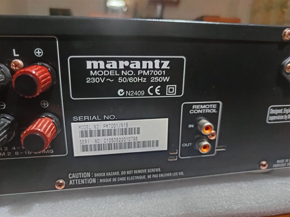 Marantz PM 7001 amplificador stereo