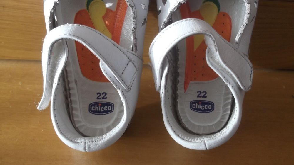 sapatos de menina lindos chicco