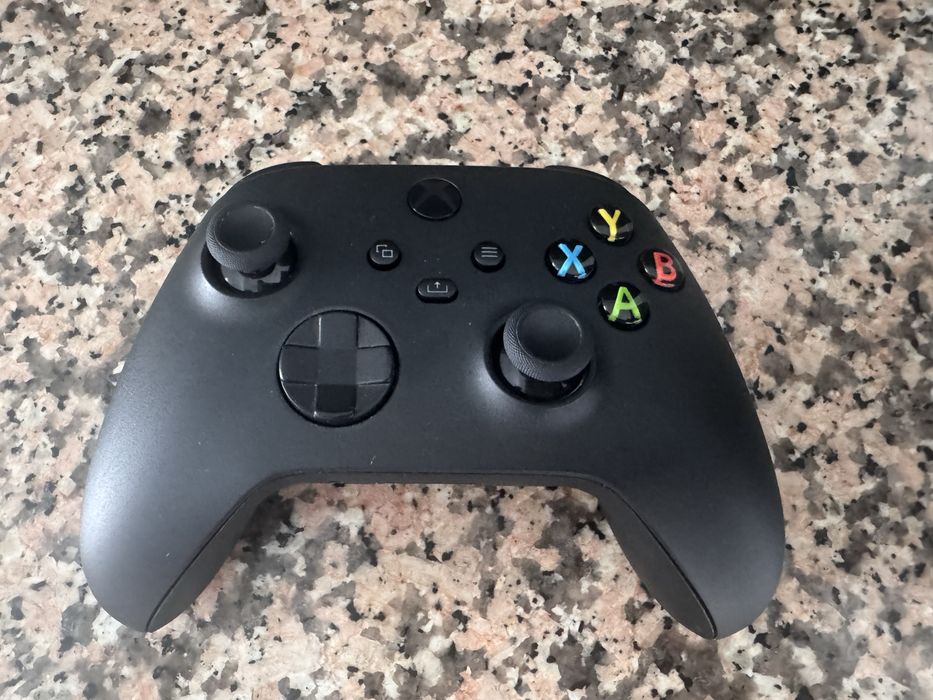 Xbox series X + 2 comandos + 1 bateria, na garantia