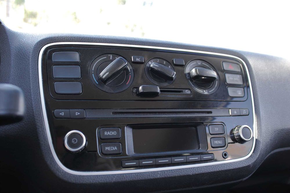 VW Up! 1.0 BlueMotion Move (89€/Mês)