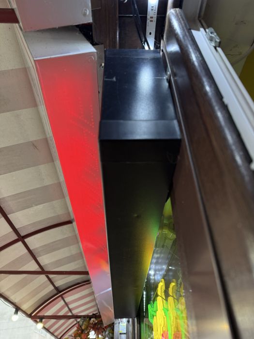 Бегуща строка вивіска