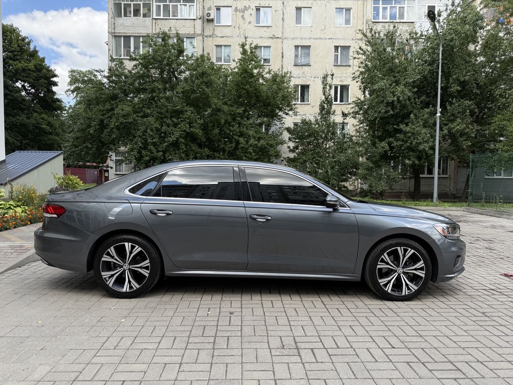 Volkswagen Passat B9 USA NMS 2 2021 2.0 бензин