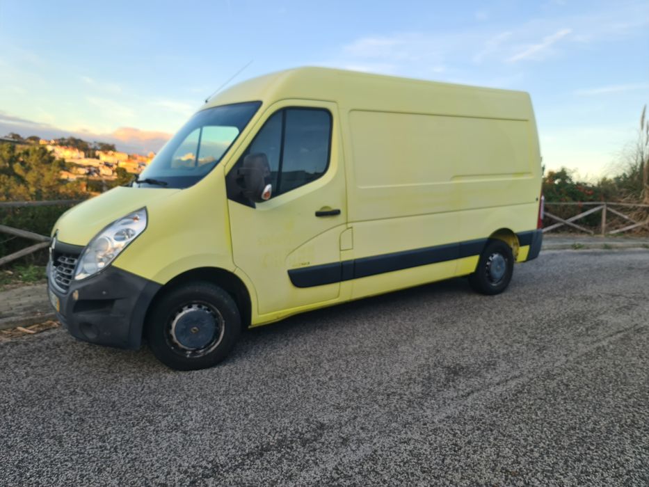 Renault Master com Plataforma