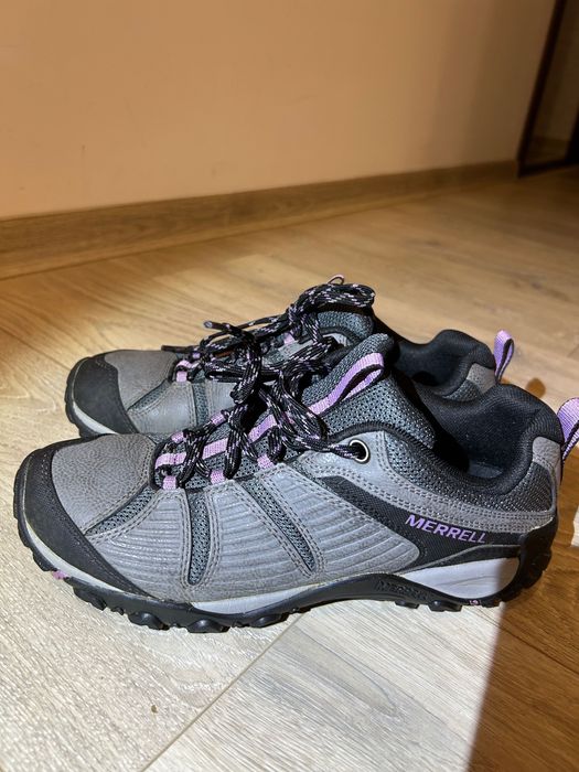 Merrell жіночі напівчеревики 25,5 см