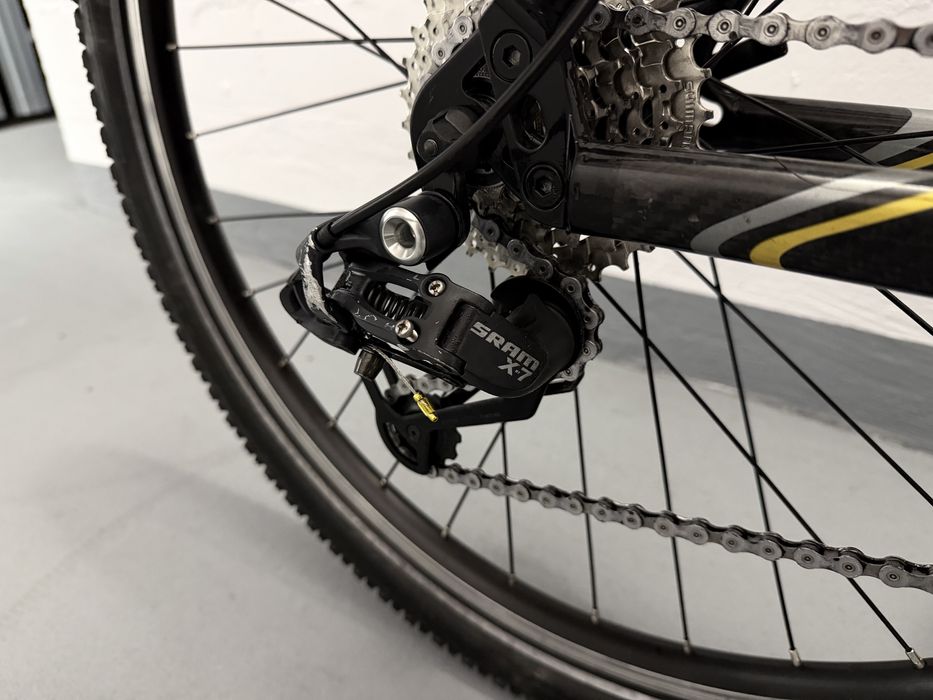 Giant MCM – karbonowa rama, napęd SRAM X7 3x9, rama 19,5”