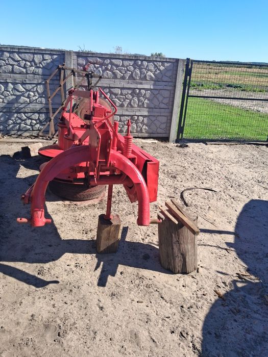 Продам роторну косарку