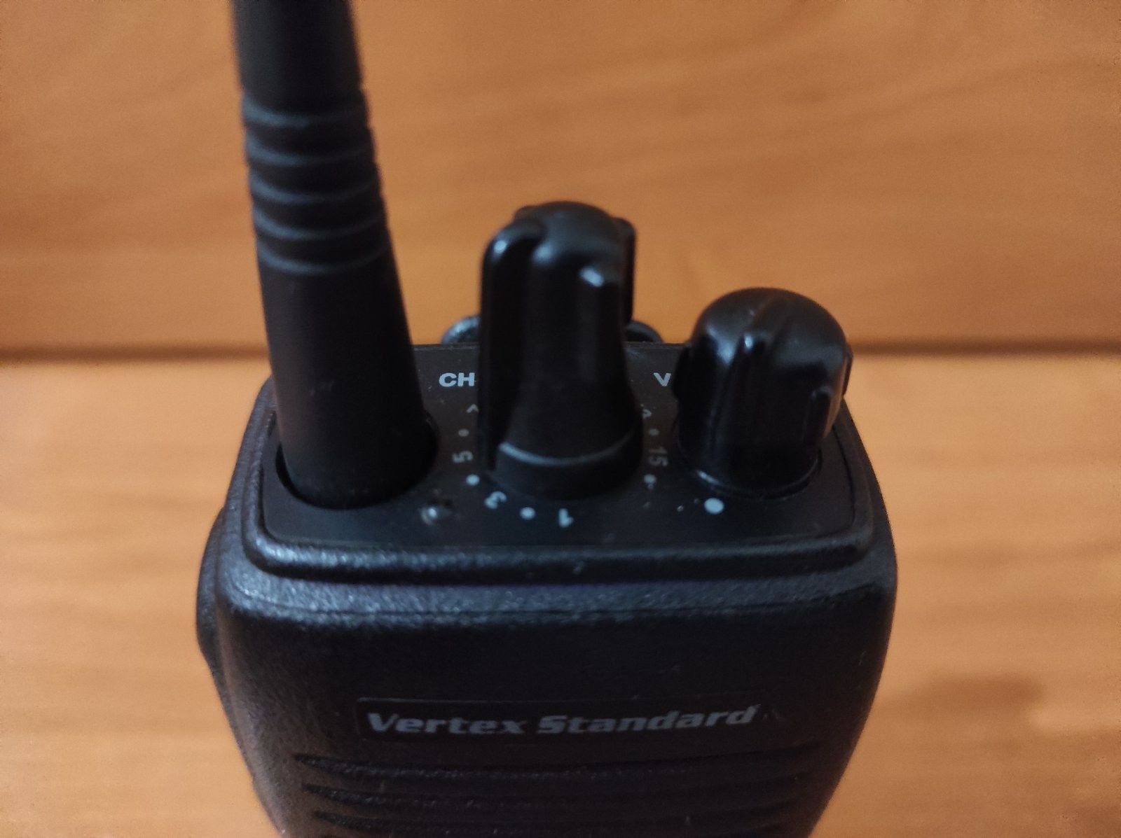 Радіостанція Vertex Standard VX-160U