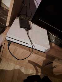 Xbox one s | pudełko | pad | kable |