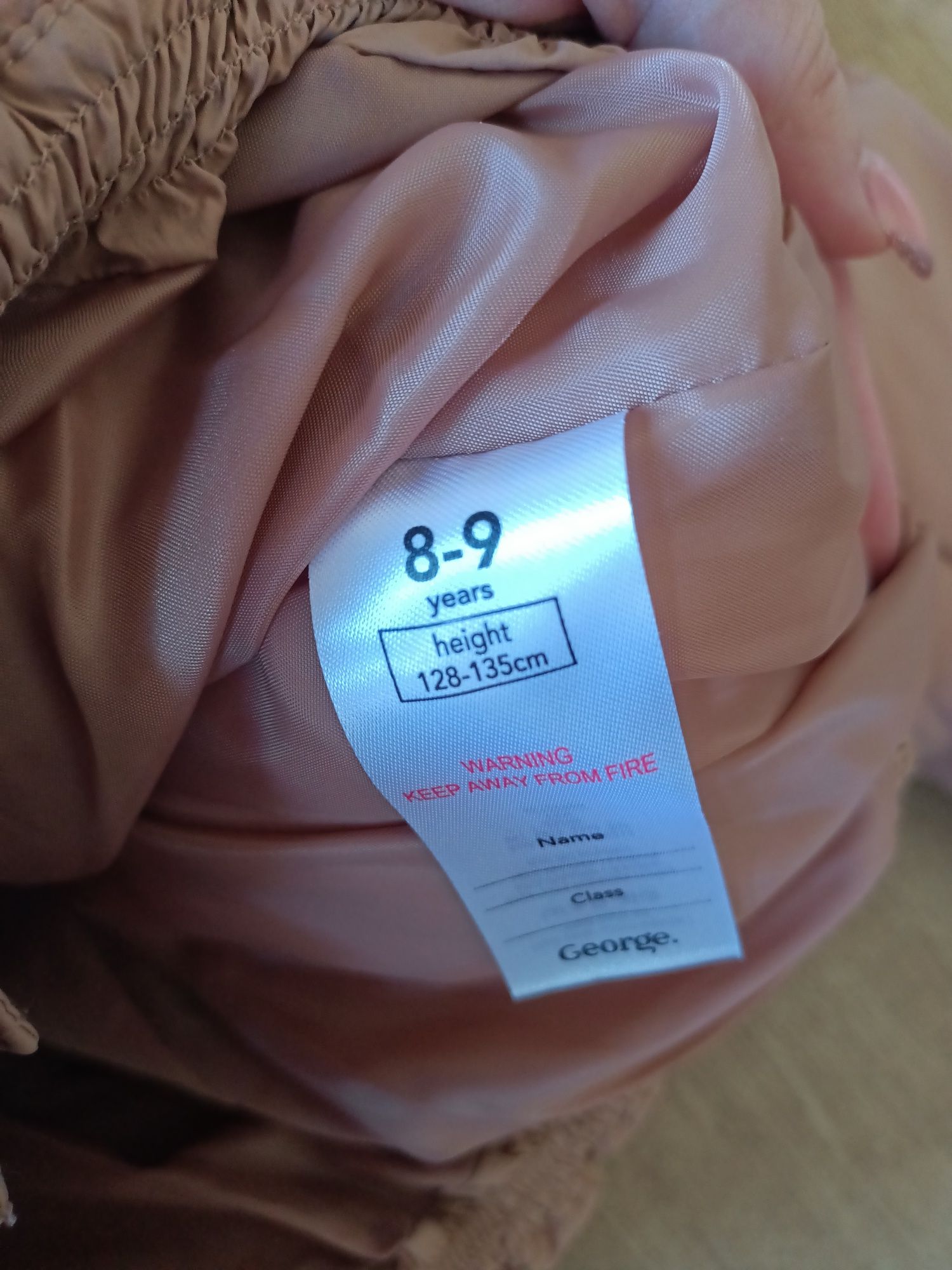 Kurtka zimowa firmy George Camel jak nowa. Rozmiar 128 134