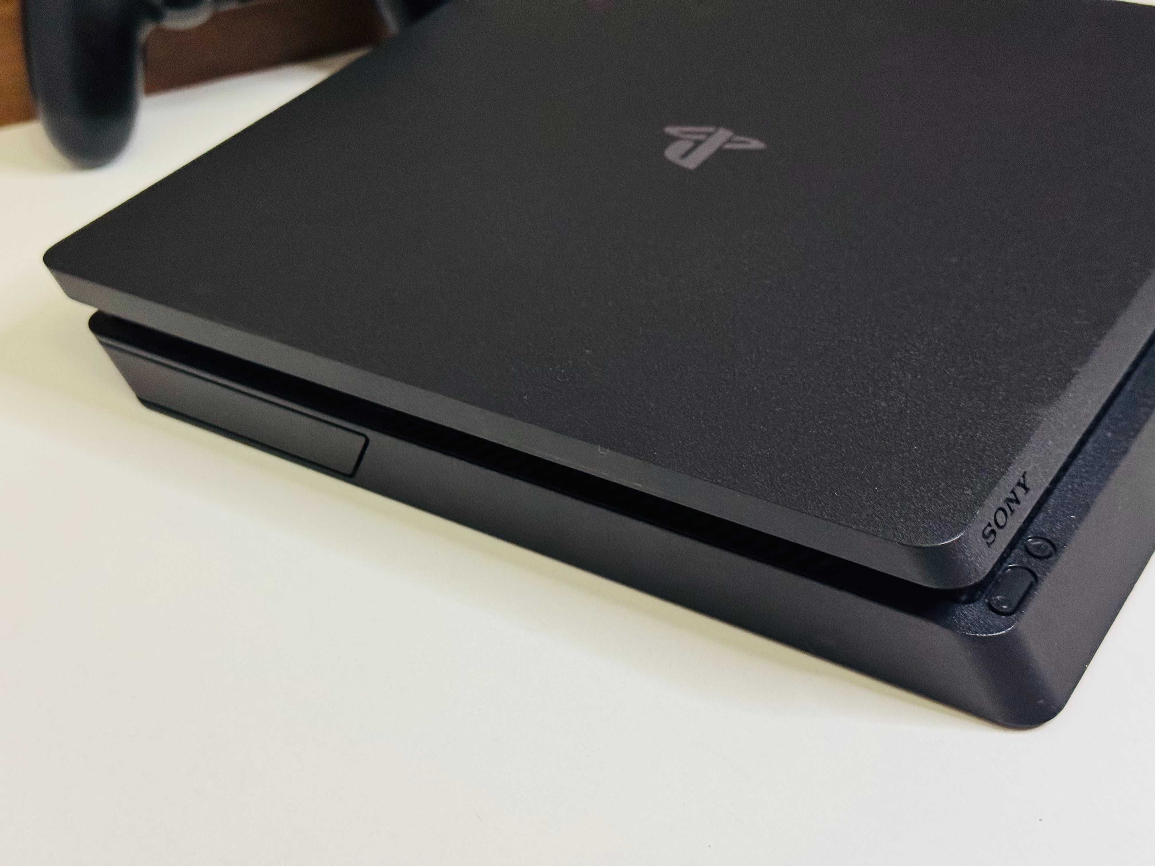 Konsola PlayStation 4 Slim PS4 Slim 500GB z Padem Super Stan