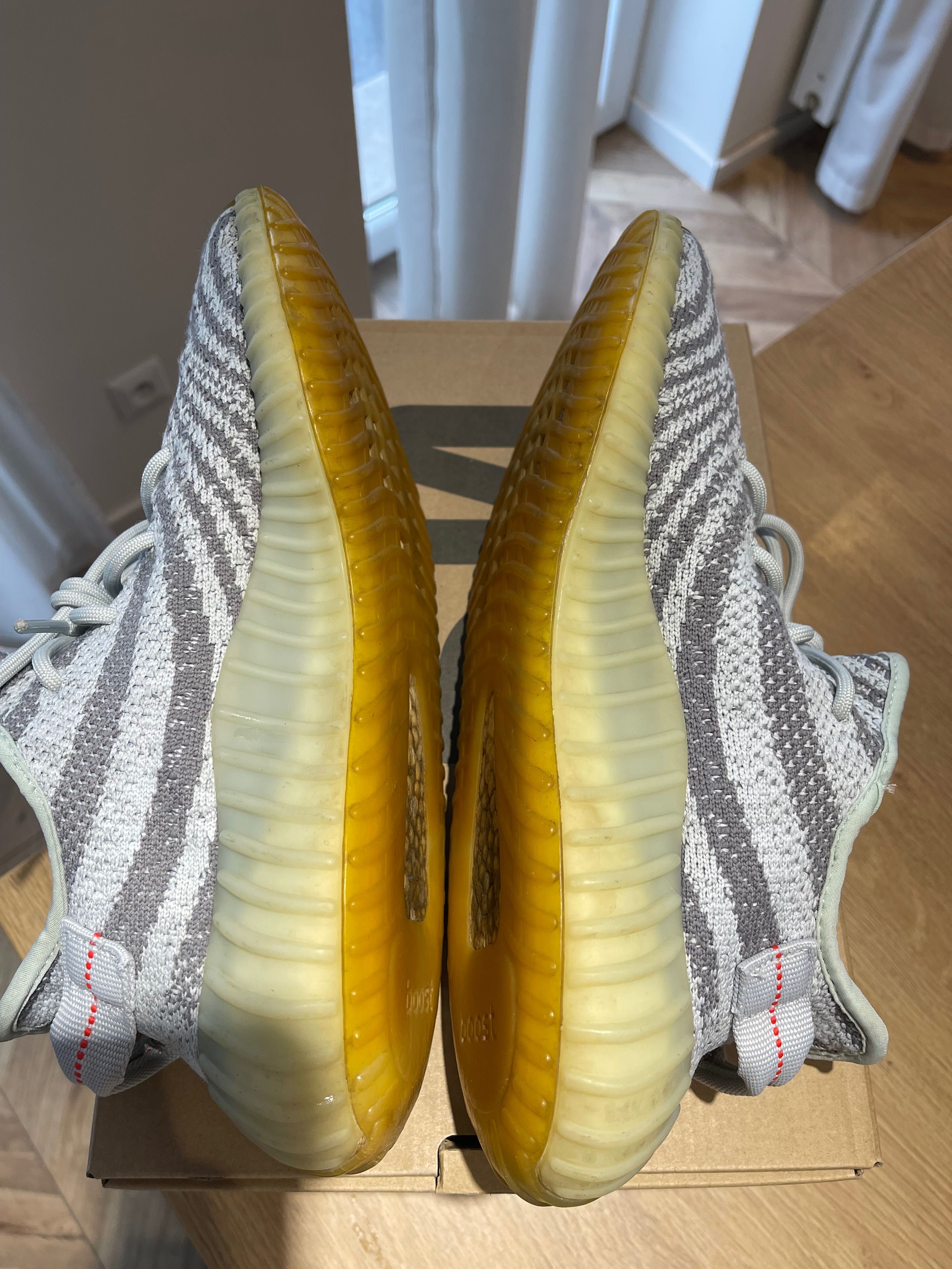 adidas yeezy boost 350 v2 blue tint 42 white grey