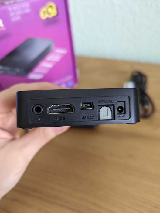 Медіаплеєр 3Q F204HC