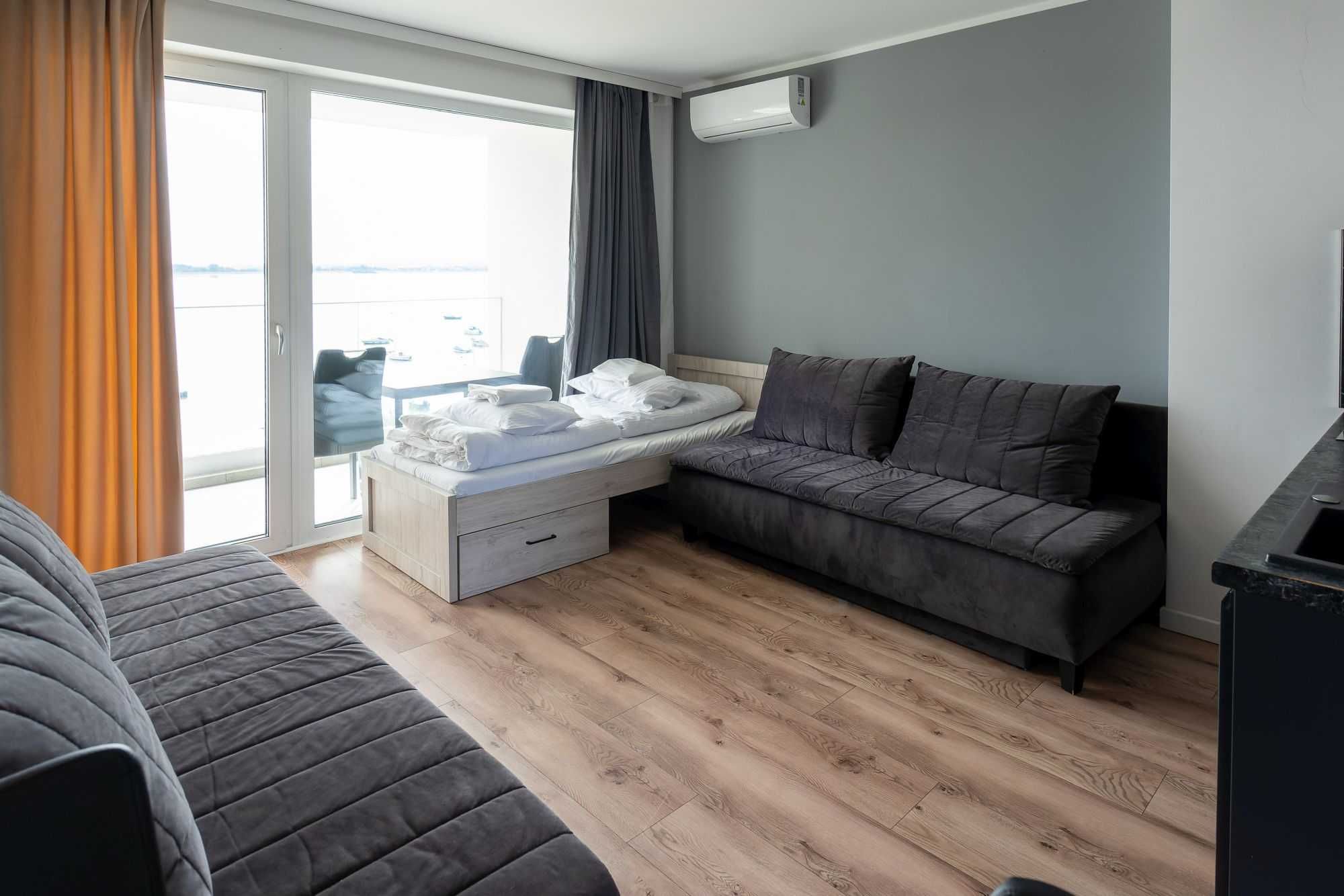 Wakacje 2025 APARTAMENT Z JACCUZI, domek nad jeziorem nyskim Nysa