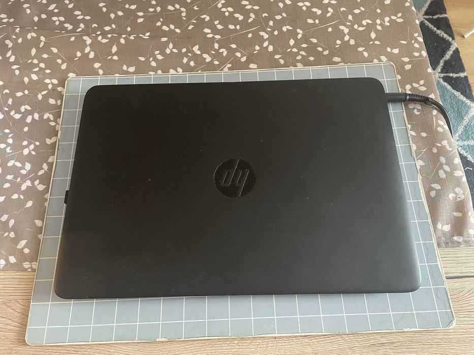 Laptop hp elitebook 840g2 plus stacja dokujaca hp