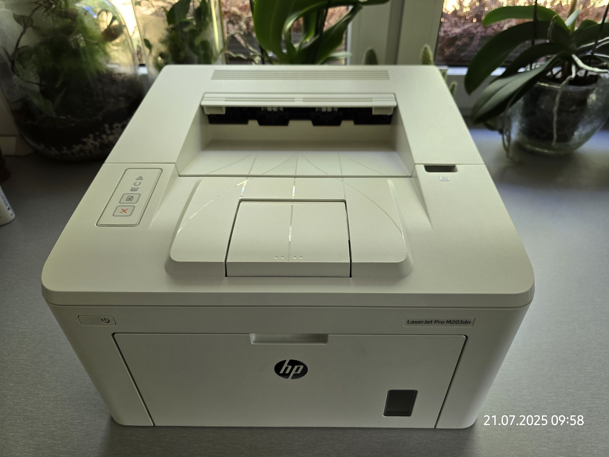 LaserJet Pro M203dn,nowy toner,maly przebieg