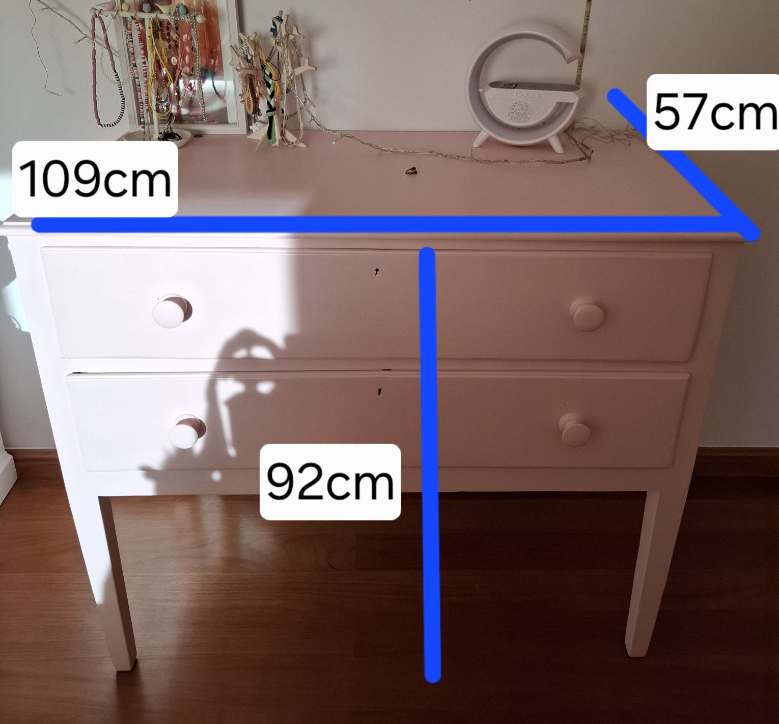 Cómoda para quarto
