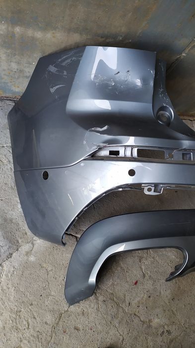 Zderzak TYŁ Volvo XC 60 II uszkodzony