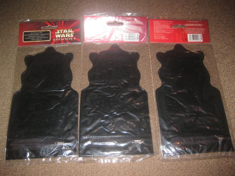 3 Estojos Escolares "Star Wars" Novos e Selados!